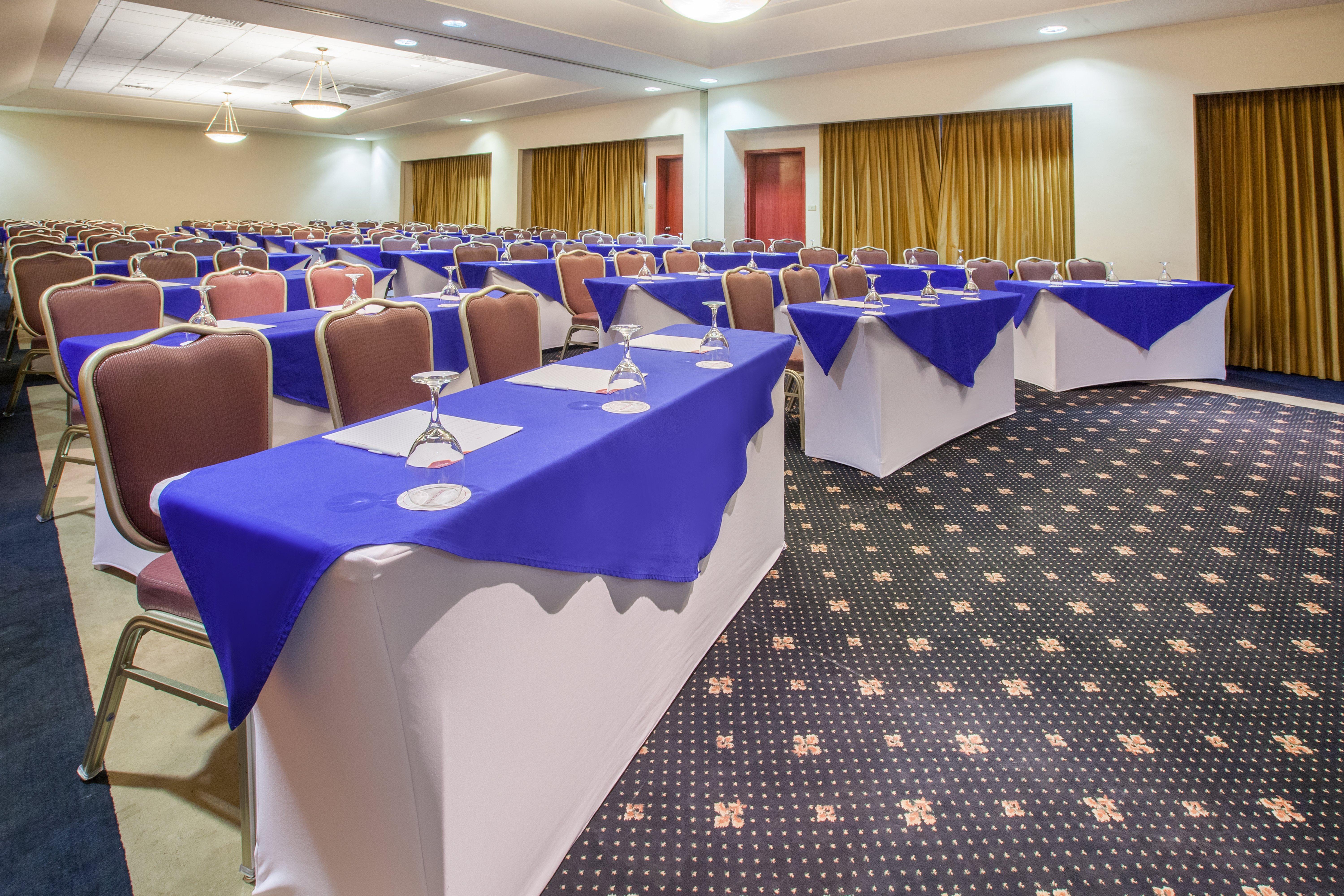 Hotel Crowne Plaza Managua By Ihg Exterior foto